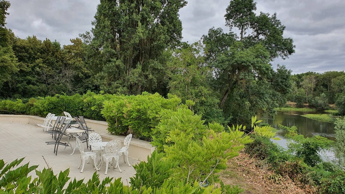 Saint-Aignan House | Le Manoir du Coeur Volant B&B