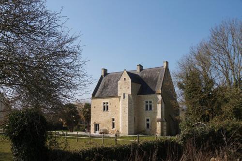 Noron-la-Poterie Bed & Breakfast | Le Manoir du Pont Senot