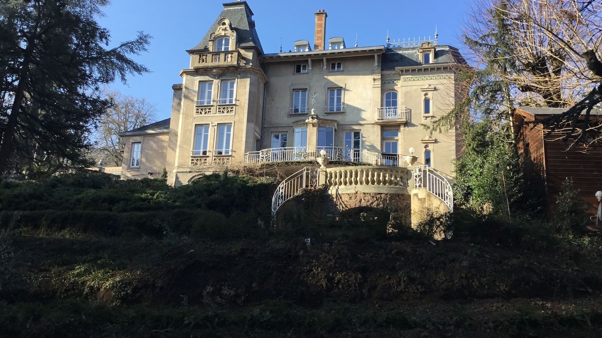 Tarare Other | Le Manoir