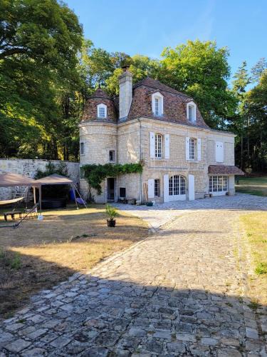Presles-et-Thierny Apartment | LE MANOIR PARADI