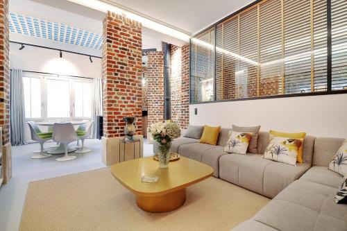 Saint-Gervais Apartment | Le Marais Luxury & Trendy Apartment