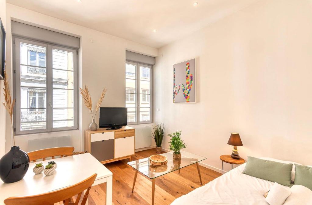 Jules Ferry - Recamier Apartment | Le Martini - Clim mobile - studio au Brotteaux Métro B