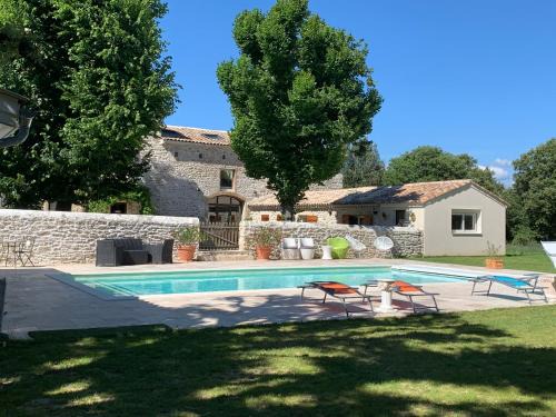 Reauville Bed & Breakfast | Le Mas du Pigeonnier