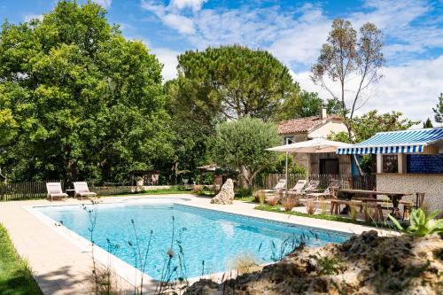 Marsolan House | Le Mas Gascon - Maison de vacances 4 étoiles avec piscine et vue proche de Lectoure
