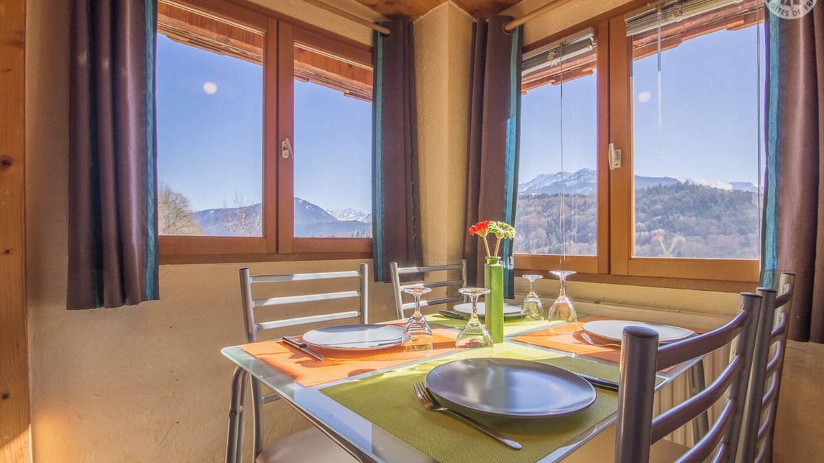 Allondaz House | LE MAZOT - ALLONDAZ - Gîte