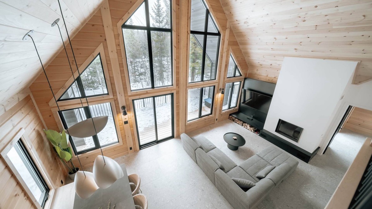 Amherst Ski Chalet | Le Mitik Kanata Tremblant 224