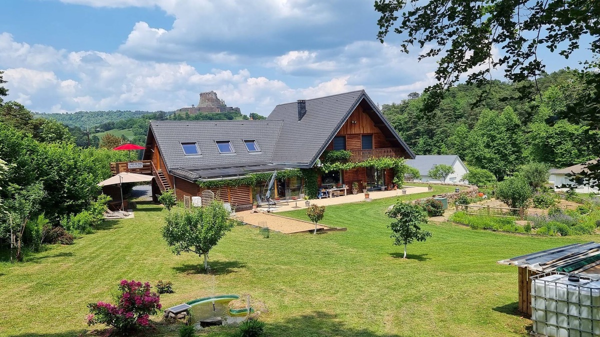 Jassat Ski Chalet | le Mouflon Rouge Cottage