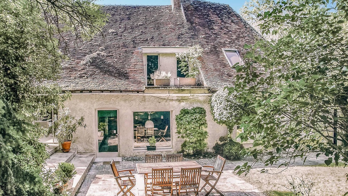 Saint-Georges-sur-Baulche House | Le Moulin de Saint-Georges