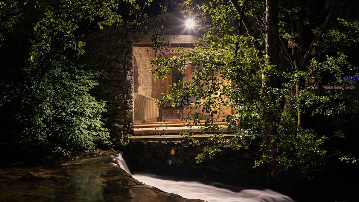 Bourg-Argental House | Le moulin au bord de la cascade - JACUZZI - SWIMMING POOL 1 hour from Lyon