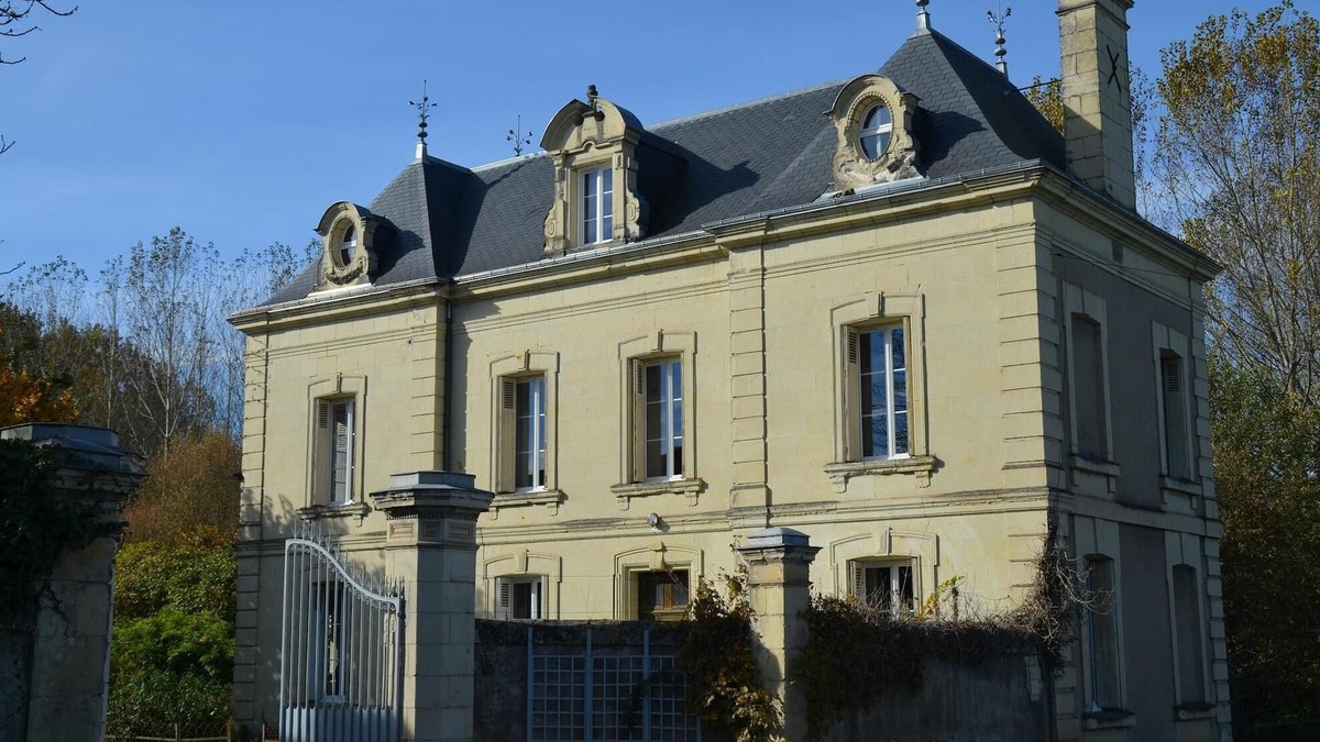 La Roche-Clermault House | Le Moulin du Pont in La Roche-Clermault (37500 Chinon Indre et Loire)