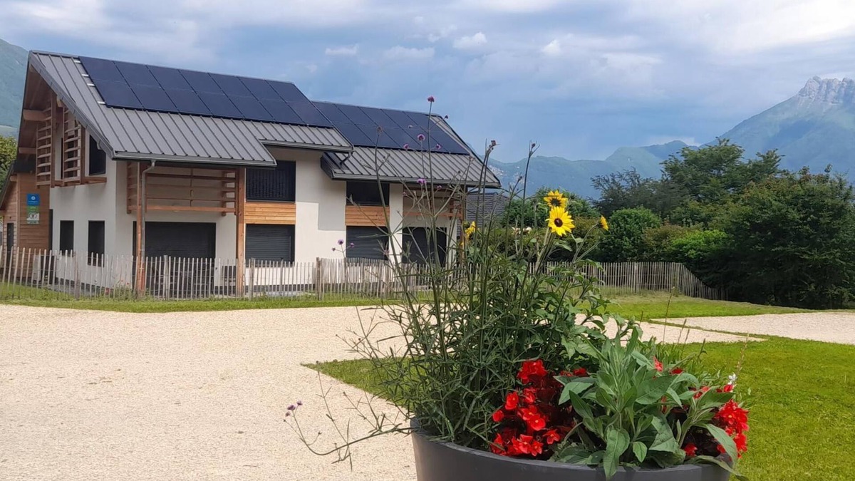 Villard-d'Hery House | LE Moulin - Villard D'hery