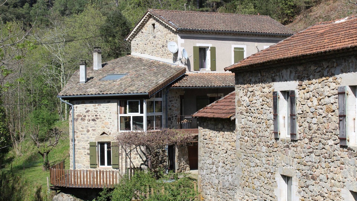 Ucel House | Le Moulinas - UCEL