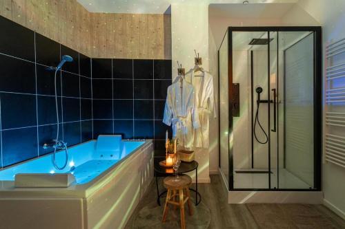 Saint-Michel - Nansouty - Saint-Genes Apartment | Le Nid Douillet, Center, Jacuzzi, Sensory Shower