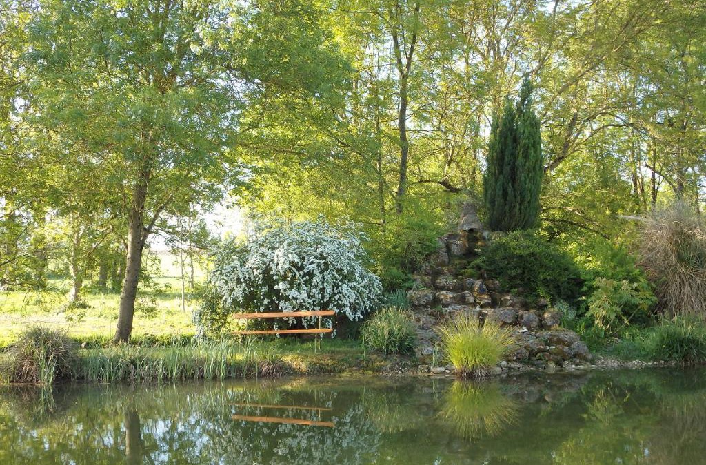 Les Touches-de-Perigny Bed & Breakfast | Le p'tit nid de Gabriel