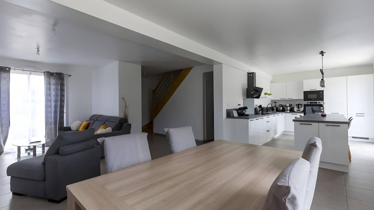 Pin - Vert Galant House | Le Panorama - Proche Circuit - 5p - Rêve au Mans