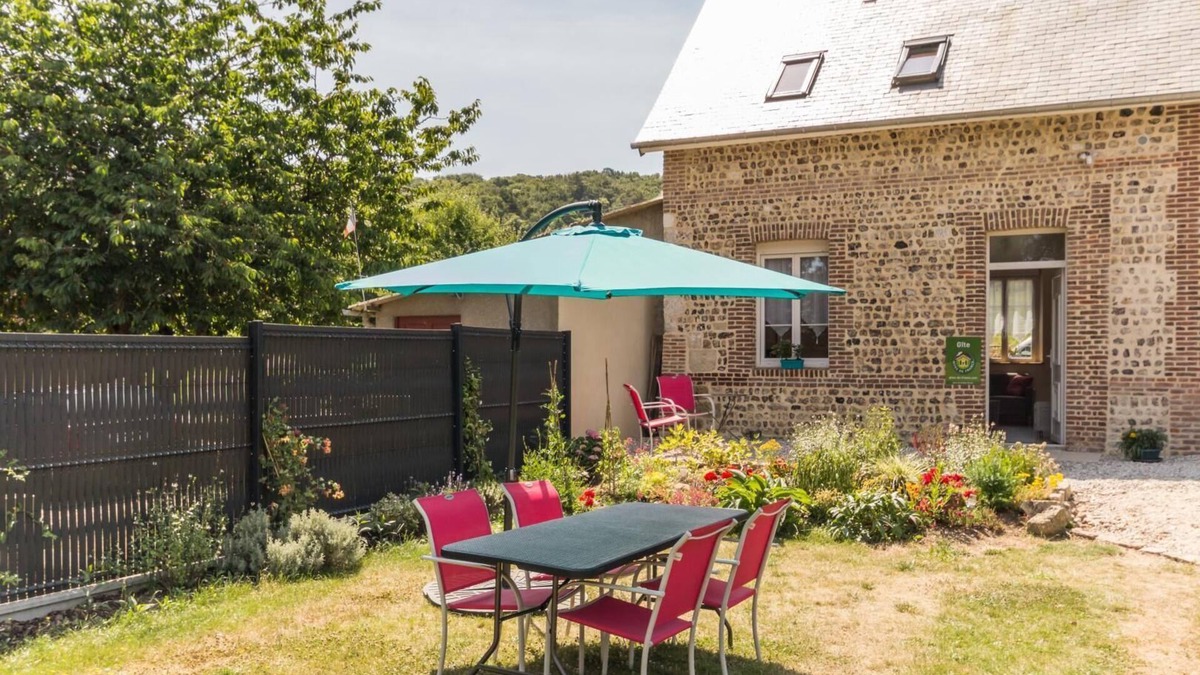 Valmont House | Le Petit Bonheur - VALMONT