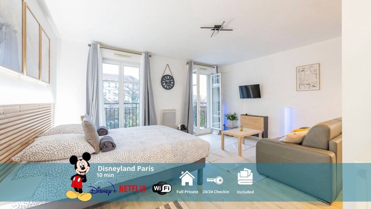 Bussy-Saint-Georges Apartment | Le Petit Bussy, 4 guest Disneyland Paris 10min