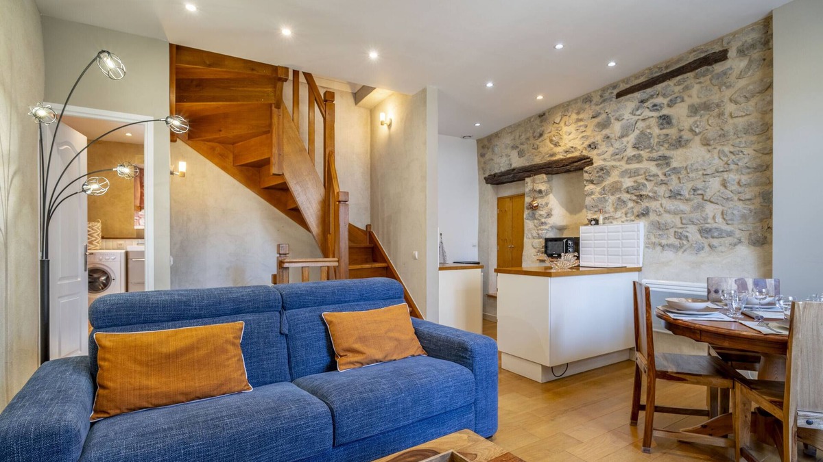Aigne House | Le Petit Bussac: Authentic Charm in the Heart of the Minervois
