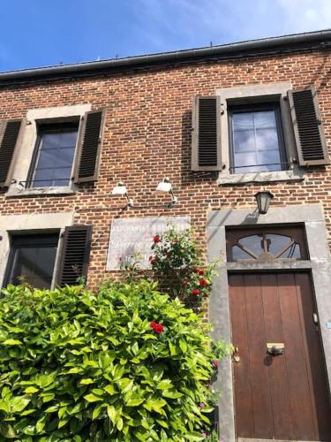 Fosses-La-Ville Apartment | Le petit chapitre