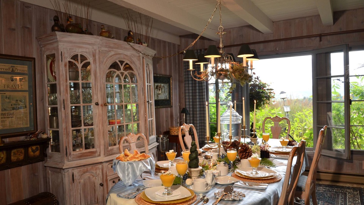 Saint-Sauveur Bed & Breakfast | Le Petit Clocher Gîte Touristique B&B