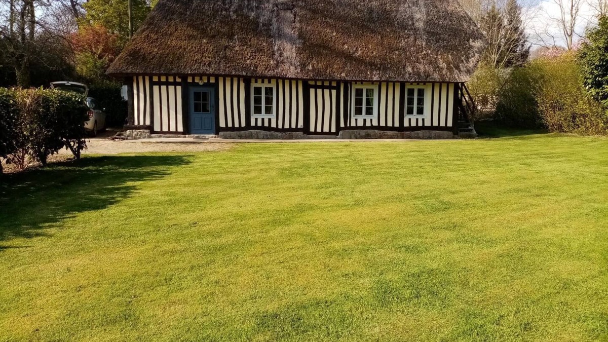 Angiens House | Le Petit Gîte - ERMENOUVILLE
