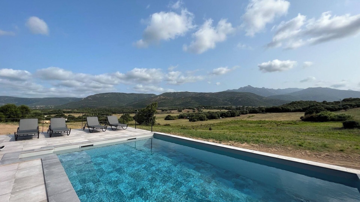 Pianotolli-Caldarello Hotel | Le Petit Hotel De Pianottoli Caldarello