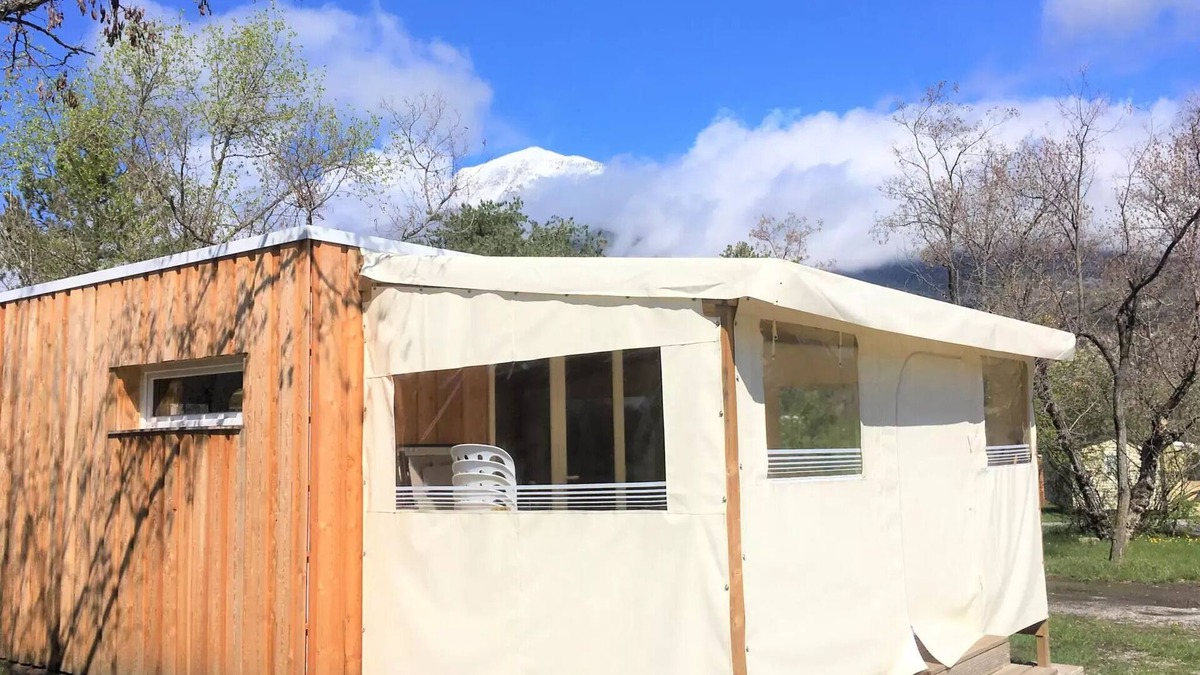 Baratier Ski Chalet | Le Petit Liou Sites & Paysages * - Ecolodge Confort Insolite Premium with toilets for 4 people