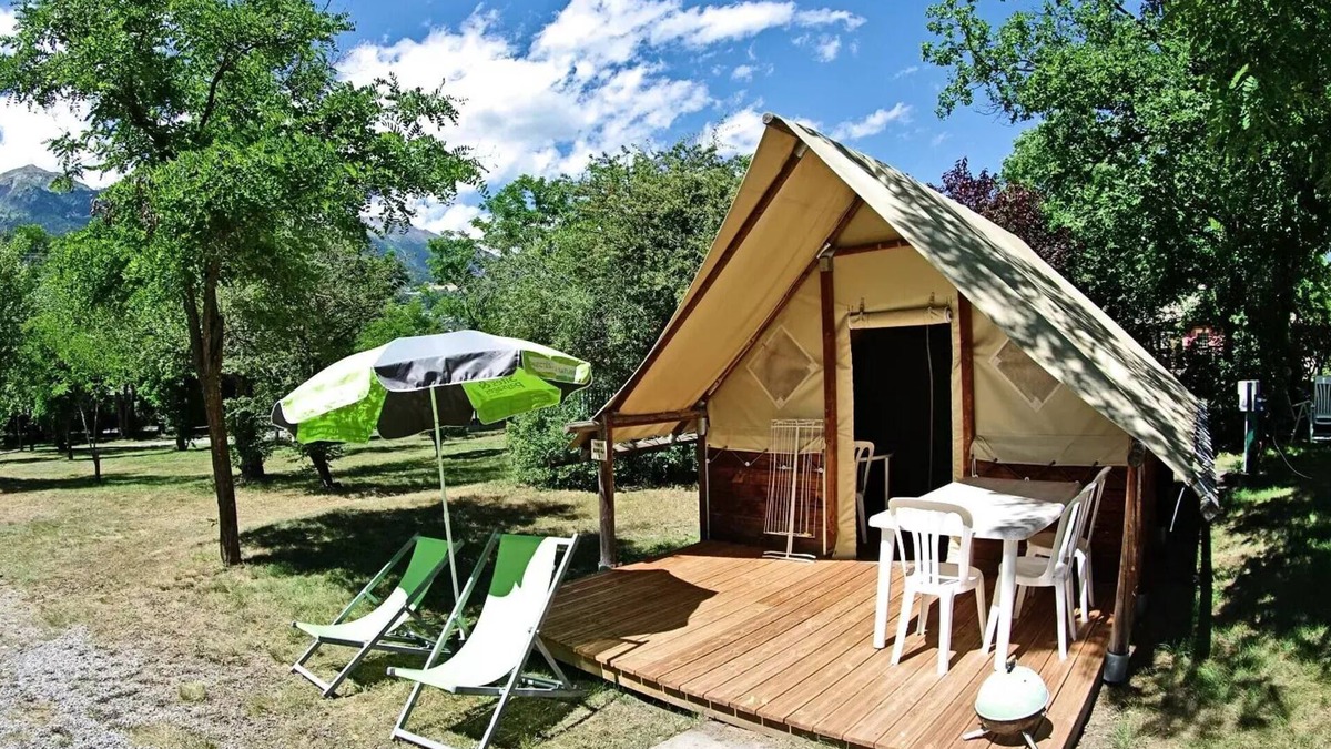 Baratier House | Le Petit Liou Sites & Paysages * - Canvas and wood tent Unusual nature without sanitary facilities for 4 people