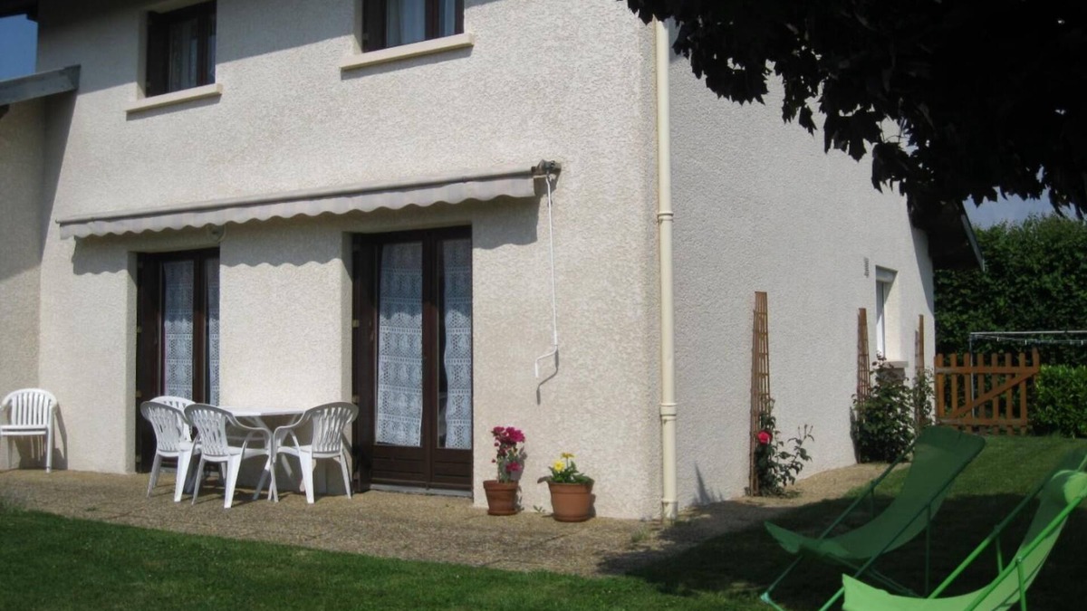 Bassin de Bourg-en-Bresse House | Le Petit Plan - Saint-just