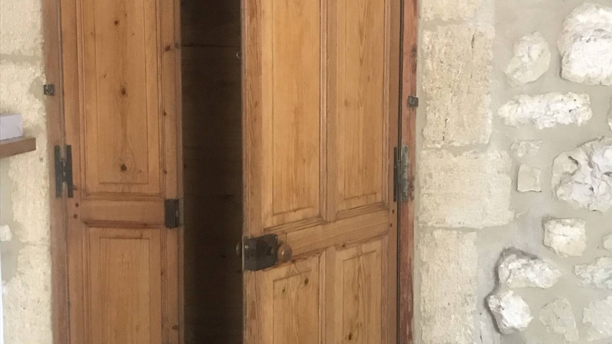 Collias House | Le Petit Presbytère