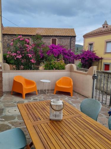 Capraia Apartment | Le petit refuge