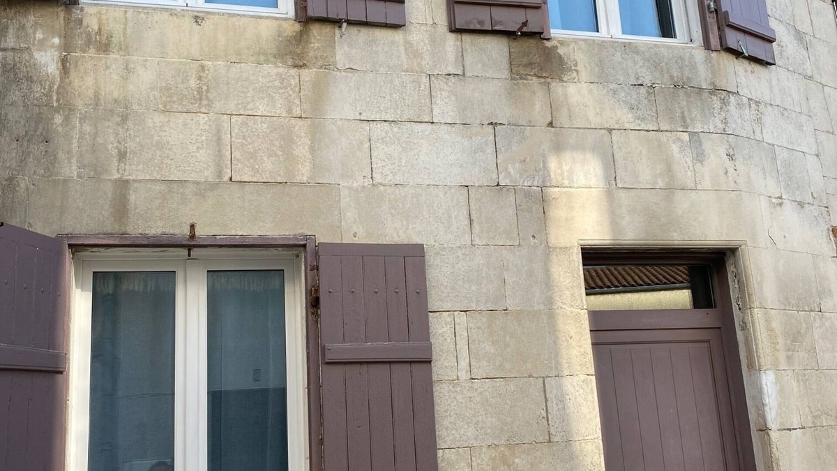 Marans Apartment | LE PIGEONIER DU DAUPHIN town house near La Rochelle