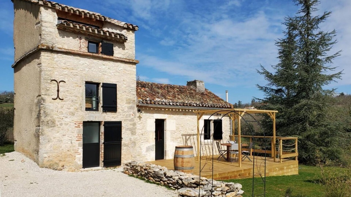 Flaujac-Poujols House | Le Pigeonnier - FLAUJAC POUJOLS