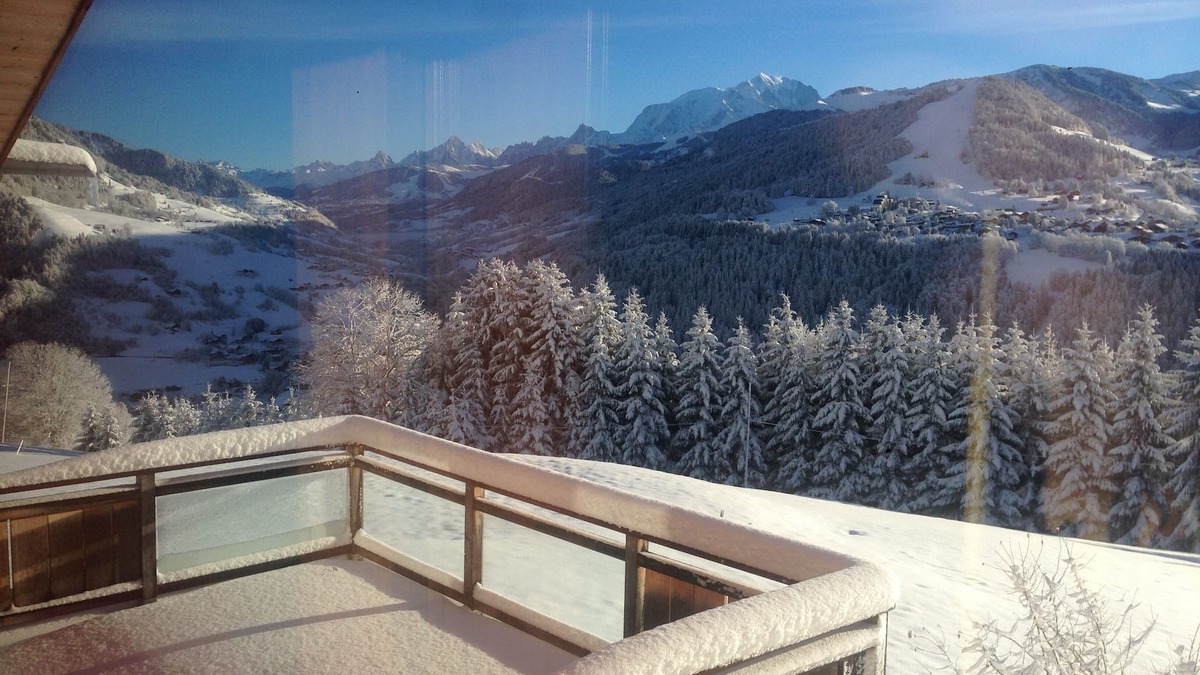 Saint-Nicolas-la-Chapelle Ski Chalet | Le Plan 007 Chalet de 10 Personnes Face au Mont-blanc Avec une vue Imprenable
