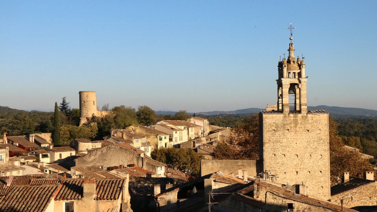 Cucuron Cottage | Le Point - Charming Artist’s House In Beautiful Provence Village