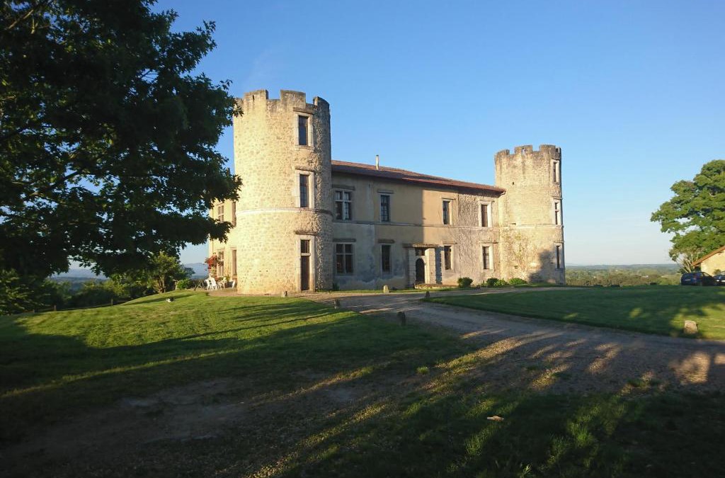 Saint-Martin-de-Hinx House | LE POUY