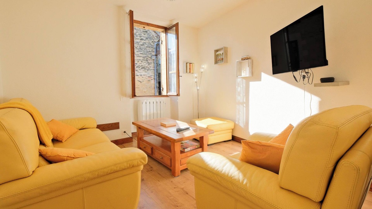 Salignac-Eyvignes House | Le Pressoir – Authentic Gîte in the Heart of Périgord Noir, Perfect for Families & Friends