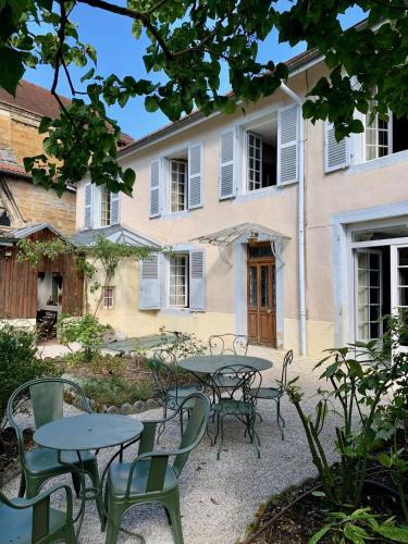 Arbois Bed & Breakfast | Le Prieuré d'Arbois