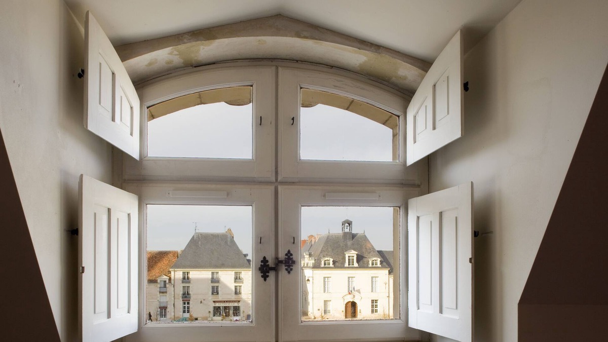Richelieu Hotel | Le Puits Doré – Hôtel Restaurant Logis