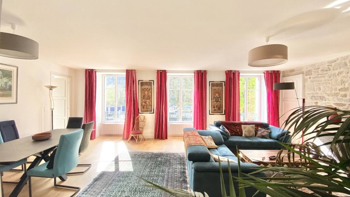 Quimper Apartment | Le Quai 18 - Luxury apartment with parking in the heart of Quimper