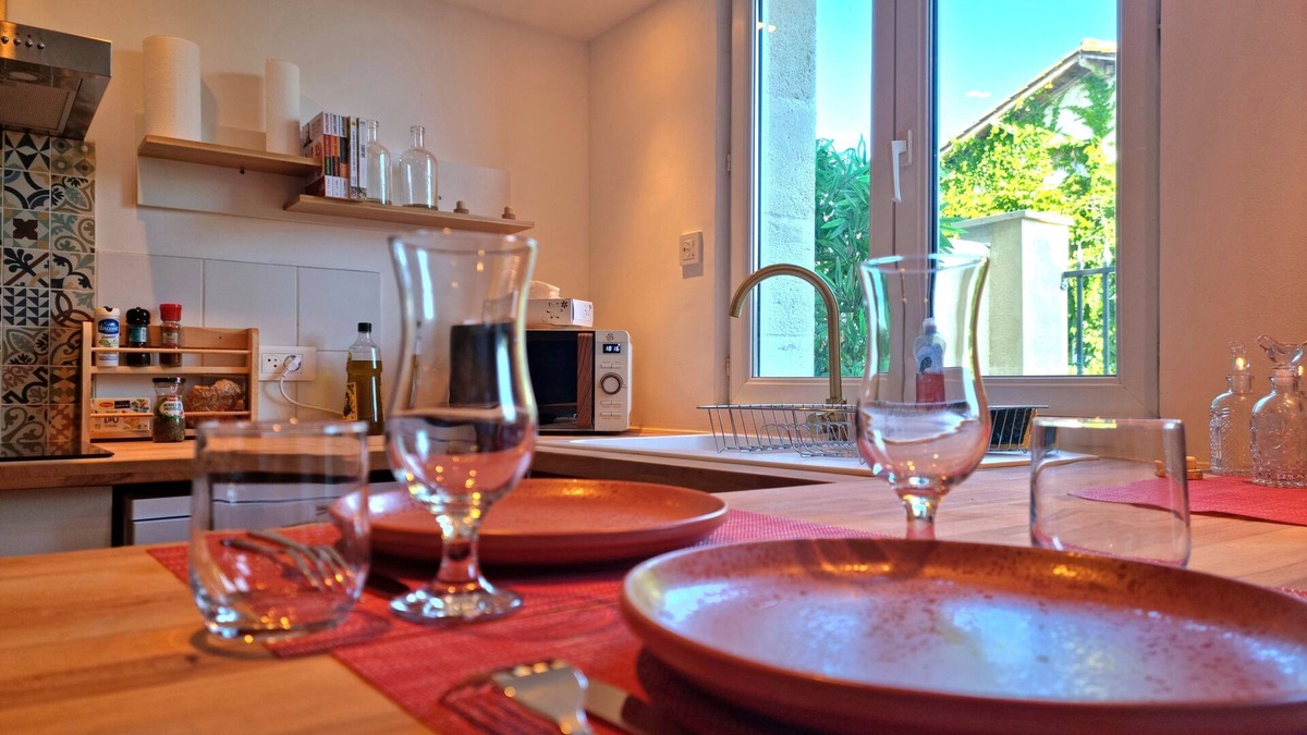 Menesplet House | Le Quatorze