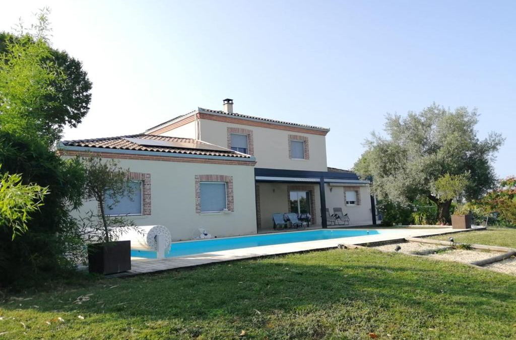 Roquemaure Bed & Breakfast | Le Réal