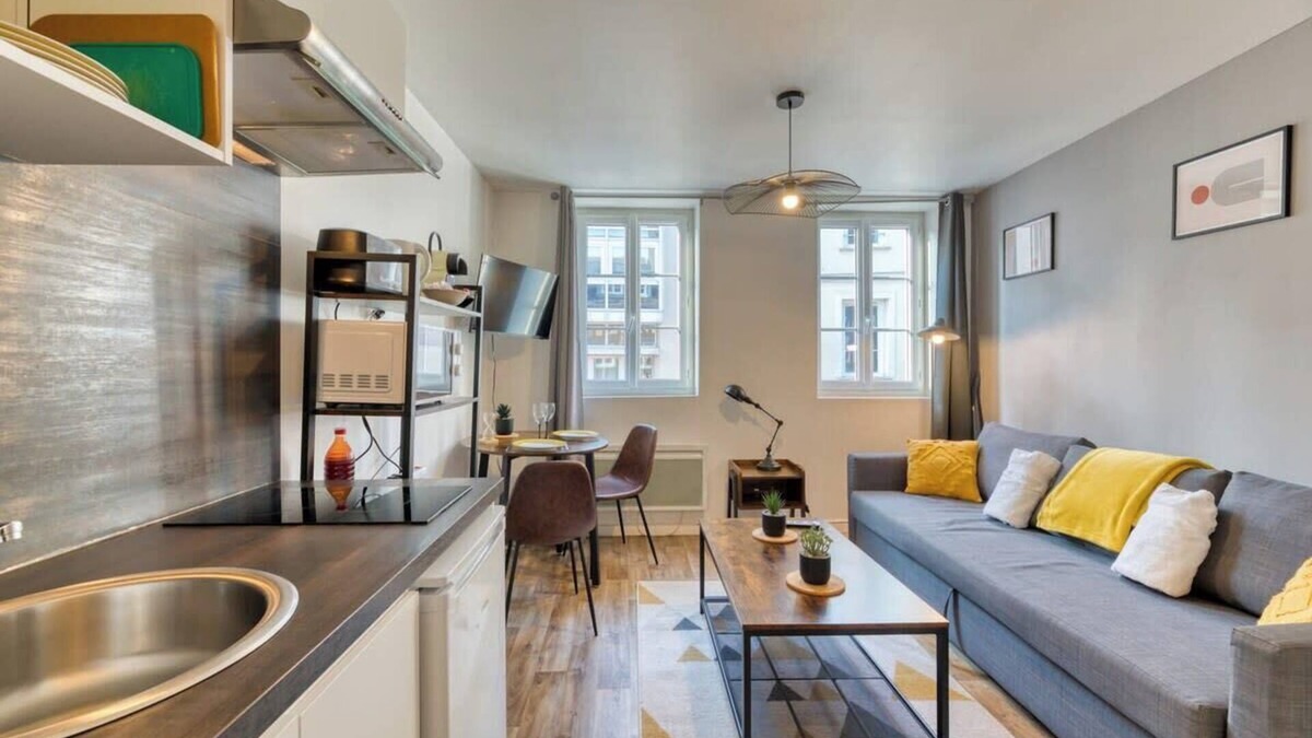 Quartier Pasteur Apartment | Le Rémi : studio rénové au coeur de Rouen