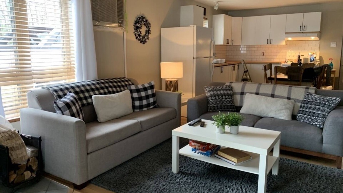 Saint-Faustin-Lac-Carre Condo | Le Refuge du Sous-Bois - Steps from Mont-Blanc w/Hot Tub and Firepit