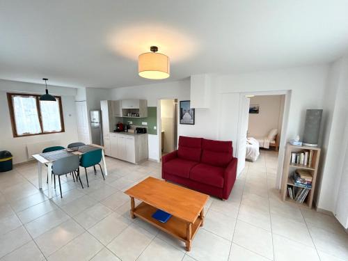 Chateauneuf Apartment | Le Relai Des Gayots