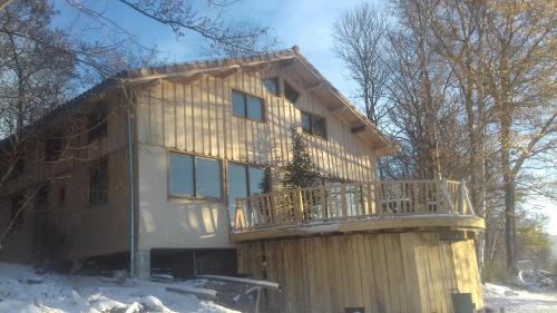 Saint-Martin-de-Caralp Bed & Breakfast | le relais des fees