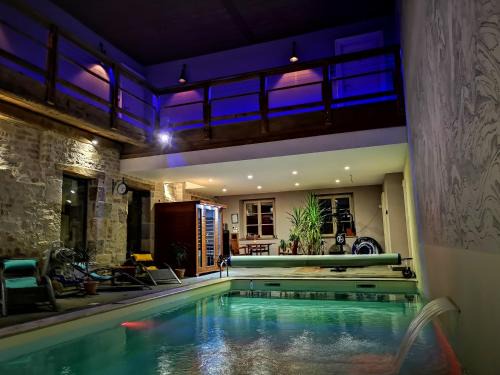 Bremondans Bed & Breakfast | Le relais des deux tours