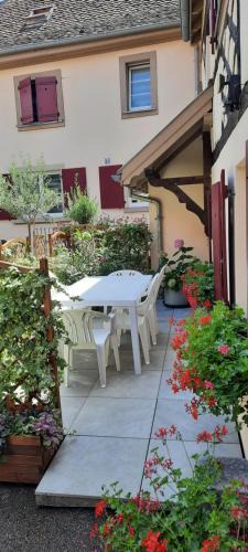 Scharrachbergheim-Irmstett House | Le Repaire des Hirondelles - Le Colombage