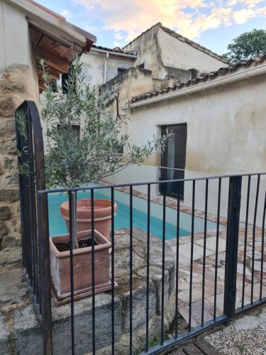 Barbentane House | Le repaire de Mélusine