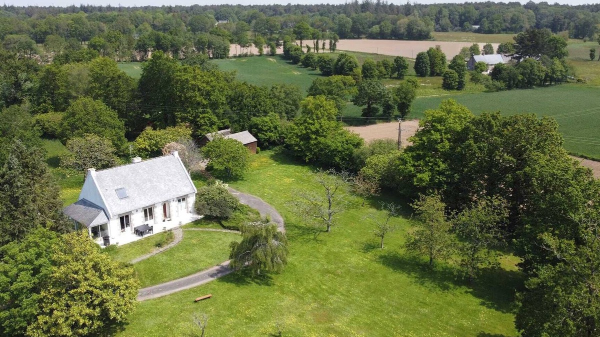 Paimpont House | Le Repaire du Loup Blanc - Forêt de Brocéliande